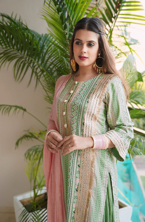 UMRAO SUIT