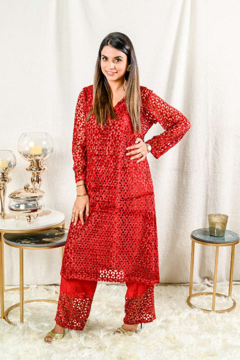 KAINAAT RED SUIT